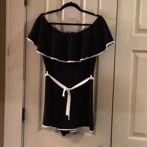 VENUS- BRAND NEW- OFF SHOULDER ROMPER- SIZE L